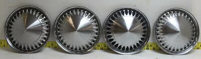 Tapacubos usados OEM AMC 14" cubiertas de rueda 1976-83 AMC Gremlin Hornet Spirit (3708) Foto 1 de 4
