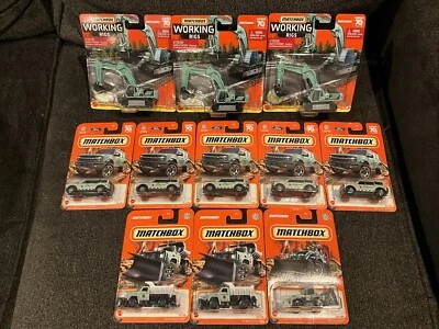 Matchbox Parques Nacionales Ford Bronco, retroexcavadora MBX, arado Master 6000 y excavadora Foto 1 de 4