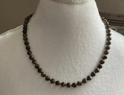 Collar con cuentas ojo de tigre marrón/tostado 24" hilo único Foto 1 de 4