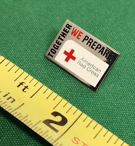 Prendedor Cruz Roja Americana Juntos Preparamos - Imagen 1 de 2