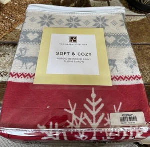 Concierge Collection Soft & Cozy Nordic Reindeer Print Plush Throw 50”x 60”, NEW - Picture 1 of 12
