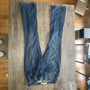 Pantalones de mezclilla para mujer Levi's vintage azul 515 corte bota tiro medio misses talla 8L - Imagen 1 de 4