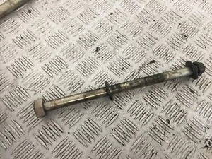 VICTORY V92 C SWINGARM SPINDLE YEAR 2004 (STOCK 765) - Picture 1 of 1