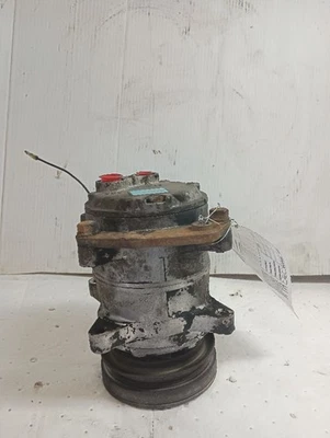 Bomba compresora de aire acondicionado Isuzu 4BD2TC 1994 con embrague (12259693 Foto 1 de 4