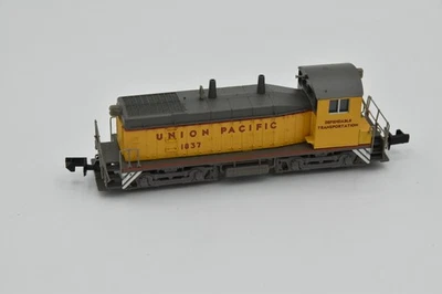 N Scale Life-Like Union Pacific 7519 N SW9/1200 UP #1837 Locomotive  - Image 1 of 4