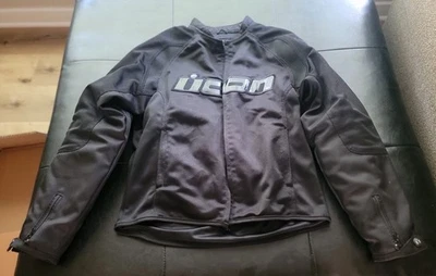 Chaqueta de moto blindada Icon para mujer talla grande malla negra Foto 1 de 4