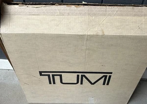 Maleta Tumi Negra Nylon Plegable Lateral Suave con Ruedas Caja Original - Imagen 1 de 10