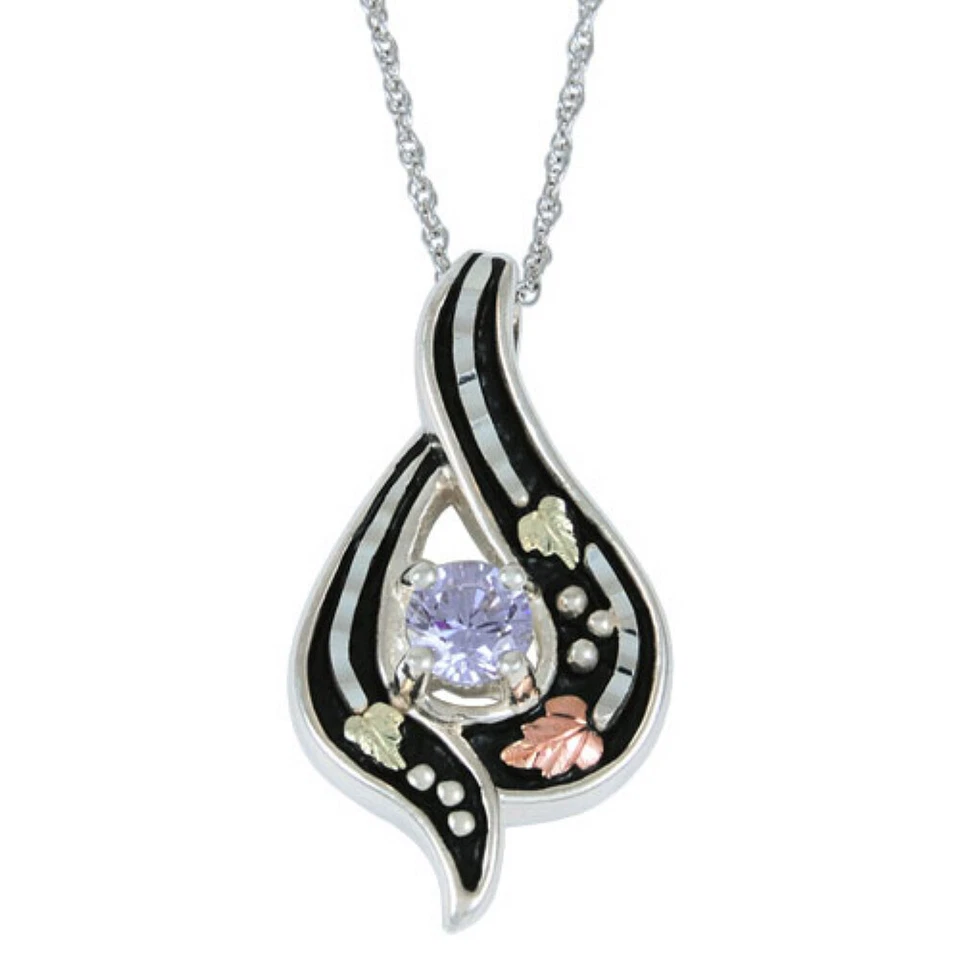 Colgante Black Hills Oro Anq SS Lavanda Creado en Laboratorio Circonita cúbica 3 Hojas 25943V-LAV.ICE Foto 1 de 1