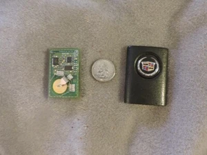 ONE Cadillac CTS sedan key fob PARTS 5-button caddy - Picture 1 of 4