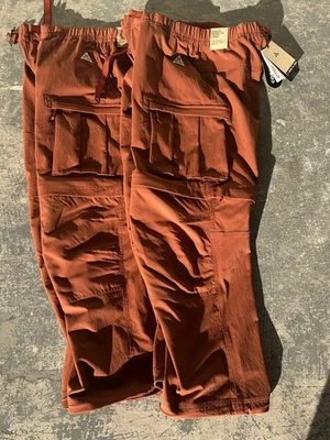 Pantalones cargo Nike ACG Smith Summit para hombre con cremallera talla L color ruso oscuro FN0428-245 Foto 1 de 4