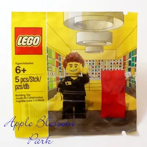 NEW Lego Brand Store EMPLOYEE MINIFIGURE Minifig - Sealed Polybag Set 5001622 - Picture 1 of 4