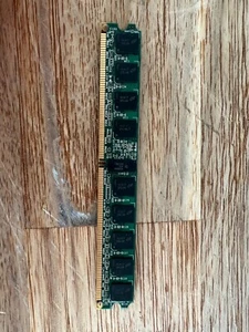 Module de mémoire enregistrée Cisco 15-10957-01 2 Go DDR2 SDRAM PC-5300 ECC - Photo 1/2