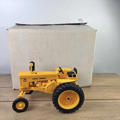 1/16 John Deere 730 Standard Industrial by Yoder New In Box - Image 1 of 4