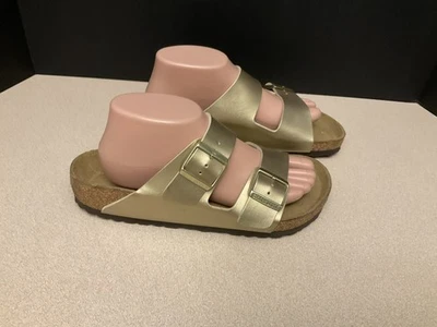 New! Womens Birkenstock Arizona Gold Sandals. Size 39-US 8. See Details! - Image 1 of 4