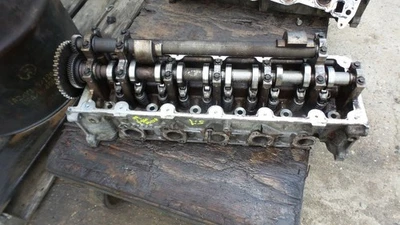 Driver Left Cylinder Head 6.8L 10-415 Fits 99 FORD E350 VAN 1097876 - Image 1 of 4