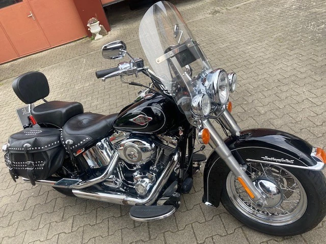 Harley Davidson FLSTC Heritage Softail Bj 2009 52KW/70 PS - Bild 1 von 4
