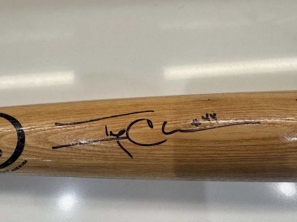 Murciélago Big Stick #44 34 firmado por Tony Clark modelo profesional raro automático Foto 1 de 4