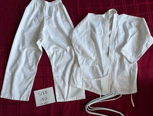 Jugend Taekwondo Karate Outfit Neu ohne Etikett - Größe 150 (12 US) - Bild 1 von 5