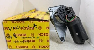 Bosch 0390246323 Volvo Wiper motor - Picture 1 of 4