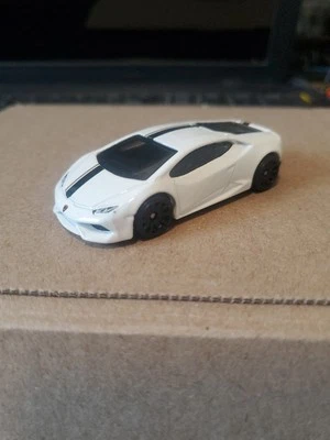 LAMBORGHINI HURACAN LP 610-4, 2024 HW MULTIPACK EXCLUSIVO, BIANCO AVUS, SUELTO  Foto 1 de 4