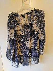 LANE BRYANT Top Plus Size  22/24 Blue Semi Sheer Floral  Romantic Feminine - Picture 1 of 9