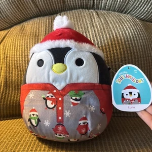 Squishmallow Luna The Penguin In Christmas Hat & Pajamas 8" Plush Kellytoy 2021 - Picture 1 of 4