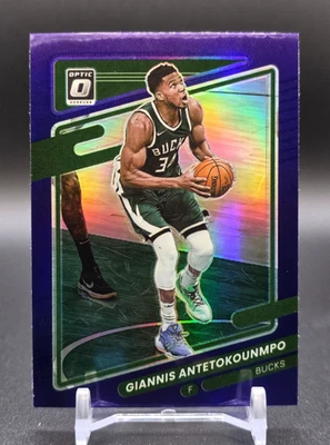 Giannis Antetokounmpo 2021-2 Panini Donruss Optic Purple Prizm #31 Bucks Foto 1 de 2