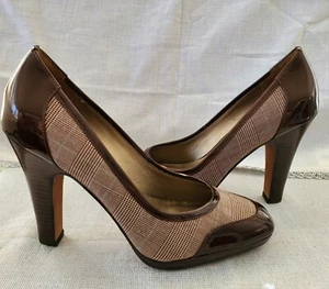 Circa Joan & David Bessete neu im Karton braun Lack & Stoff Pumps neu im Karton 7M - Bild 1 von 4