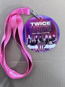 Zweimal, Twicelights World Tour 2019 VIP ~US-Verkäufer~ - Bild 1 von 4
