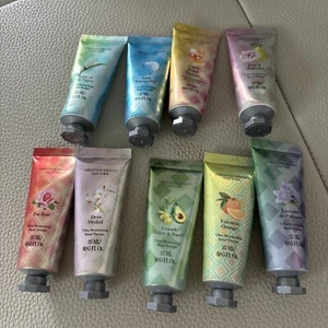 9 Chrisitan Siriano New York Ultra feuchtigkeitsspendende Handtherapie Creme Lotion 0,85 - Bild 1 von 3