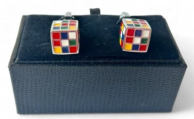 Gemelos vintage años 70 cubo de Rubik 3D rompecabezas juego esmalte tono plata NUEVO Foto 1 de 4