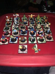 Wiz Kids 2003 Creepy Freaks 32 Spielfiguren - Bild 1 von 11