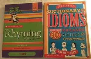 2 Scholastic PBs: Rhyming Dictionary & Dictionary of Idioms, Phrases & Sayings - Picture 1 of 8