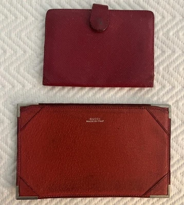 Cartera y porta documentos/fotos vintage Gucci de cuero rojo con botones a presión Foto 1 de 4