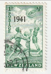 Neuseeland - Gesundheit, Beachball 1d+1/2d mit o/p 1941 - Bild 1 von 1