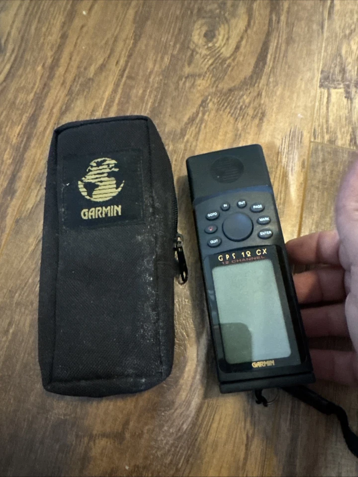 Garmin GPS 12CX Handheld Personal Navigator ~ 12 Channel Hiking Mapping Trekking - Image 1 of 4