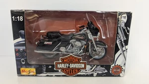 NEW Maisto Series 2 Harley Davidson Black Diecast Motorcycle 1:18 - Picture 1 of 8