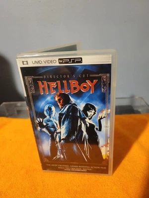 Hellboy (UMD, 2005, Universal Media Disc Directors Cut) - Image 1 of 3