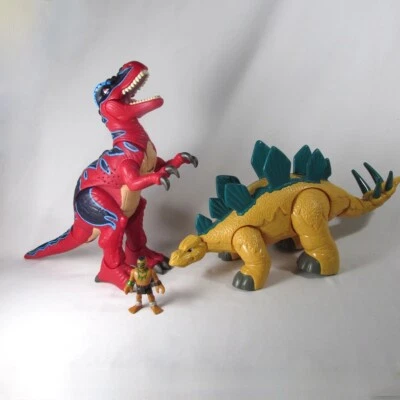 Lote de figuras de dinosaurio Fisher Price Imaginext Caverneman 10" T-Rex y 15" Stegosaurus Foto 1 de 4