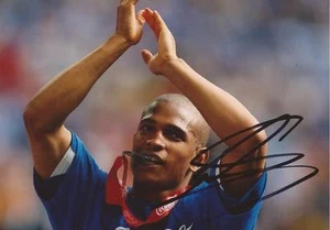 GILLINGHAM: SIMEON JACKSON SIGNED 6x4 CELEBRATION PHOTO+COA - Picture 1 of 1