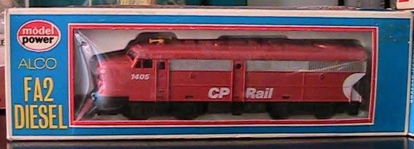 HO DIESEL FA1  LOCO CP RAIL # 823 MODEL POWER BY ROCO  LOCOMOTIVE *Refurbished* - Image 1 of 1