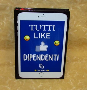 DIARIO SCUOLA EMOTICONIKA TUTTI LIKE DIPENDENTI 5mm  15,8x11x2 cm  cod.18536 - Foto 1 di 1