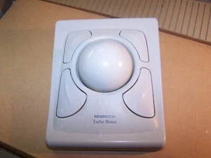 Kensington Turbo Mouse ADB Trackball Modelo 64210 para Macintosh (con cable) - Imagen 1 de 3