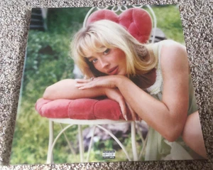Sabrina Carpenter - Short n' Sweet Alternate Cover GREEN COLOR LP Vinyl Record - Picture 1 of 2