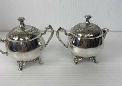 JUEGO DE AZUCARERO Y CREMA VINTAGE ~[ ONEIDA EE. UU.] CON TAPA PLATEADA~!! Foto 1 de 4