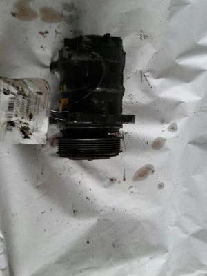 AC Compressor Fits 93-97 VOLVO 850 732194 Foto 1 de 4