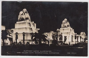 1940 Golden Gate International Expo Gates Illum Postcard - Picture 1 of 2