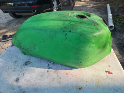 Honda CB650 1979 tanque de combustible  Foto 1 de 4