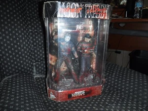 1999 McFarlane Movie Maniacs Jason & Freddy SE Bloody VARIANT Fish Tank RARE NIB - Picture 1 of 10