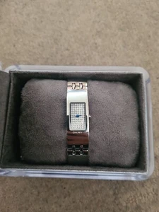 Dkny Womens Watch stainless steel with lifetime battery - Picture 1 of 12